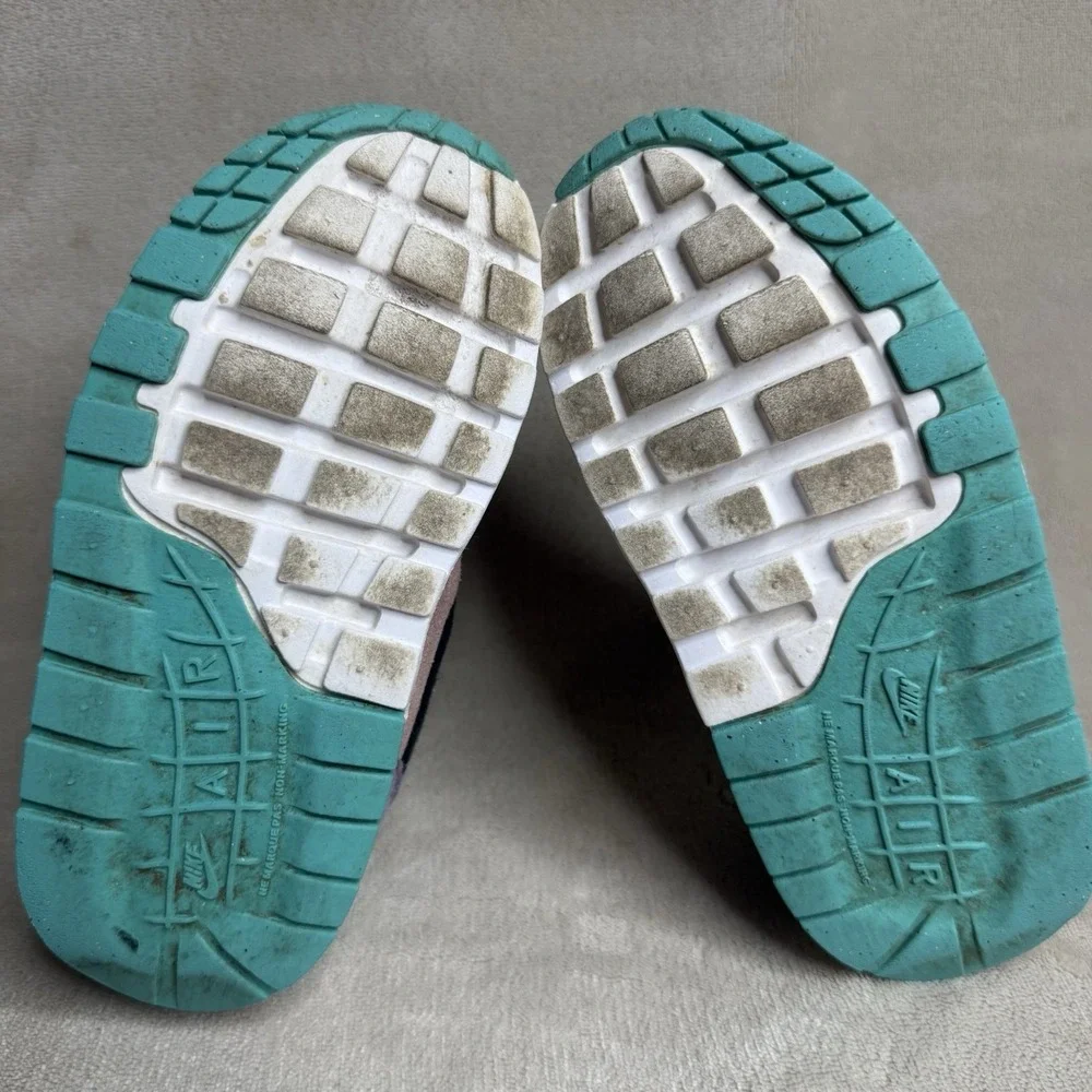 Nike pre loved